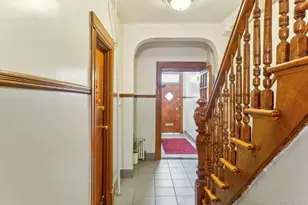 45-09 104th St, Corona, NY 11368 - Photo 5