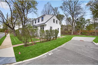 903 Howard Avenue, Mamaroneck, NY 10543 - Photo 3