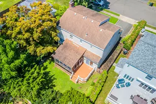 12 Grand Pl, East Northport, NY 11731 - Photo 29