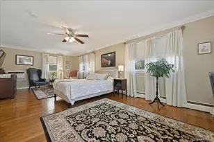 38 Pine Ave, Floral Park, NY 11001 - Photo 19