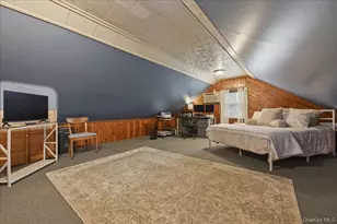 38 Pine Ave, Floral Park, NY 11001 - Photo 25