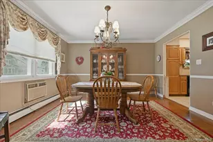 38 Pine Ave, Floral Park, NY 11001 - Photo 11