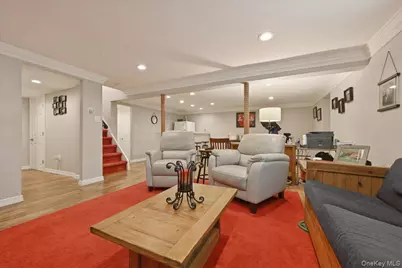 38 Pine Avenue, Floral Park, NY 11001 - Photo 29