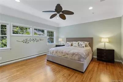 33 Walters Avenue, Cold Spring Harbor, NY 11724 - Photo 11