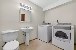 45 Maplewood Blvd, Suffern, NY 10901 - Photo 31