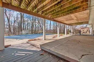 45 Maplewood Blvd, Suffern, NY 10901 - Photo 35