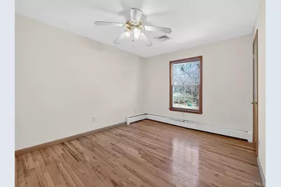 45 Maplewood Boulevard, Suffern, NY 10901 - Photo 37