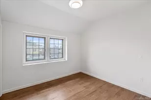 150-33 Hawtree St, Ozone Park, NY 11417 - Photo 25