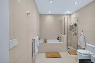 254 Park Ave S, New York, NY 10010 - Photo 19