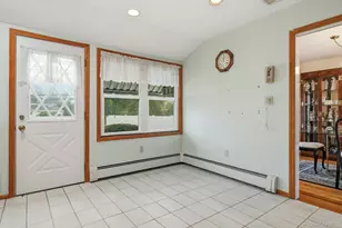 48 Eastfield Ln, Melville, NY 11747 - Photo 13