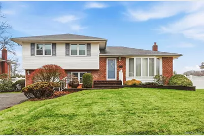 48 Eastfield Lane, Melville, NY 11747 - Photo 1