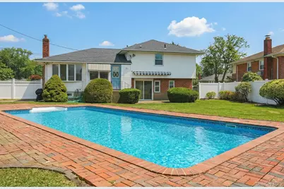 48 Eastfield Lane, Melville, NY 11747 - Photo 3