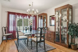 48 Eastfield Ln, Melville, NY 11747 - Photo 11