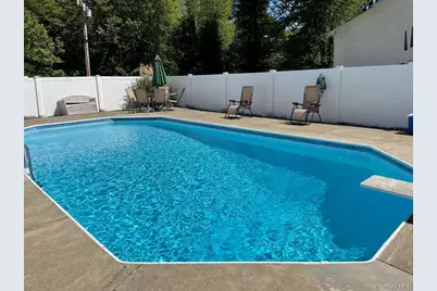 12 Jay Lane, Hopewell Junction, NY 12533 - Photo 3