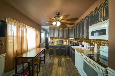 50 Tower Lane, Levittown, NY 11756 - Photo 7