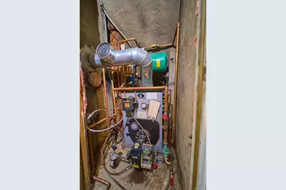 50 Tower Lane, Levittown, NY 11756 - Photo 19