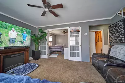 50 Tower Lane, Levittown, NY 11756 - Photo 3