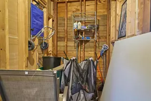 50 Tower Ln, Levittown, NY 11756 - Photo 11