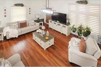 13071 225th Street, Springfield Gardens, NY 11413 - Photo 5