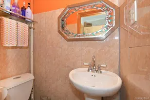 130-71 225th St, Springfield Gardens, NY 11413 - Photo 15