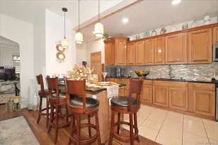 130-71 225th St, Springfield Gardens, NY 11413 - Photo 11