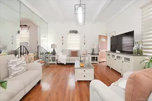 130-71 225th St, Springfield Gardens, NY 11413 - Photo 3