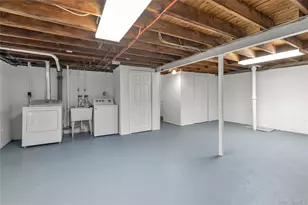 438 Atlantic St, East Northport, NY 11731 - Photo 19