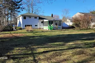 438 Atlantic St, East Northport, NY 11731 - Photo 3