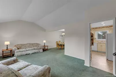 438 Atlantic Street, East Northport, NY 11731 - Photo 7