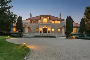 7 Cross Rd, Remsenburg, NY 11960 - Photo 3