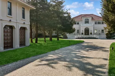 7 Cross Road, Remsenburg, NY 11960 - Photo 17