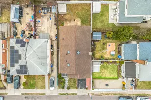 64-14 218th St, Oakland Gardens, NY 11364 - Photo 29