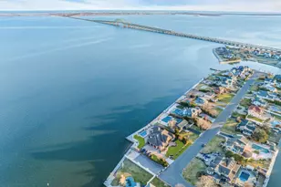 4 Shoal Dr, West Islip, NY 11795 - Photo 45