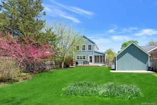237 6th St, Greenport, NY 11944 - Photo 27