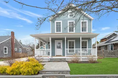 237 6th Street, Greenport, NY 11944 - Photo 1