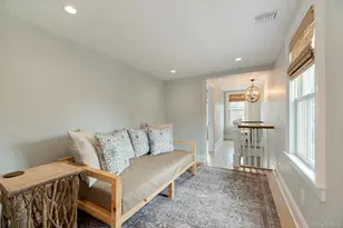 237 6th St, Greenport, NY 11944 - Photo 17