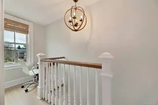 237 6th St, Greenport, NY 11944 - Photo 15