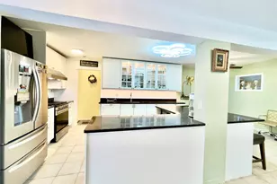 15 Walters Ave, Syosset, NY 11791 - Photo 7