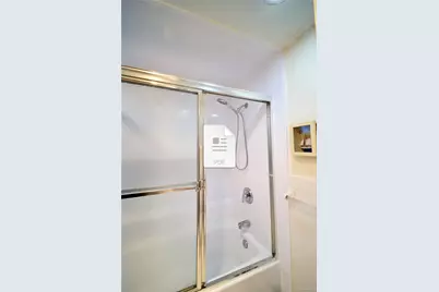 15 Walters Avenue, Syosset, NY 11791 - Photo 15