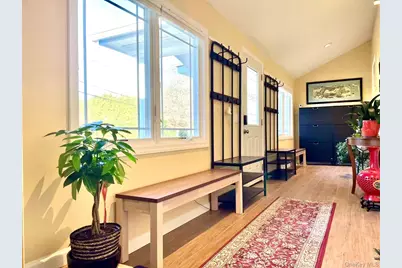 15 Walters Avenue, Syosset, NY 11791 - Photo 3