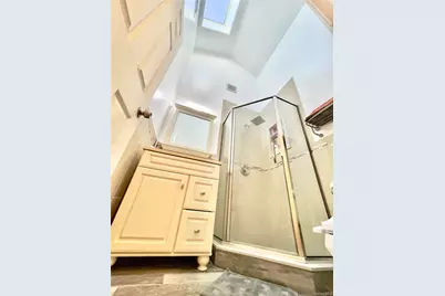 15 Walters Avenue, Syosset, NY 11791 - Photo 11