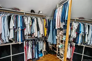 5 Martin Ln, Old Bethpage, NY 11804 - Photo 19