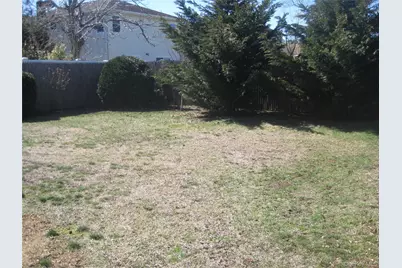 704 Prospect Place, Bellmore, NY 11710 - Photo 13