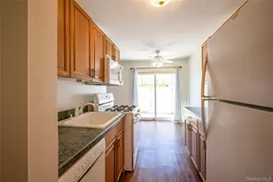 460 Old Town Rd, Port Jefferson Station, NY 11776 - Photo 7