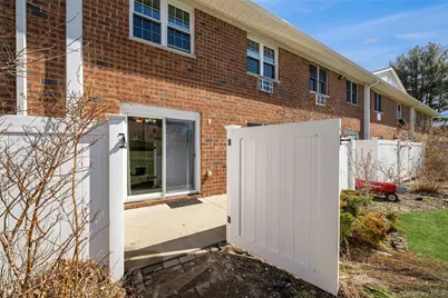 460 Old Town Road #20F, Port Jefferson Station, NY 11776 - Photo 15