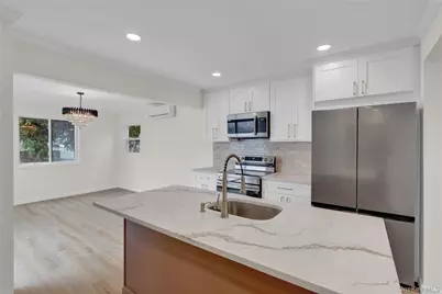 449 N Indiana Avenue, Lindenhurst, NY 11757 - Photo 11