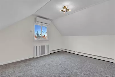 449 N Indiana Avenue, Lindenhurst, NY 11757 - Photo 25