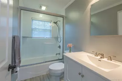 161 Cranberry Court, Melville, NY 11747 - Photo 31