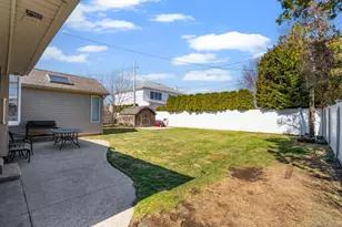 2637 Lexington Ave, East Meadow, NY 11554 - Photo 37