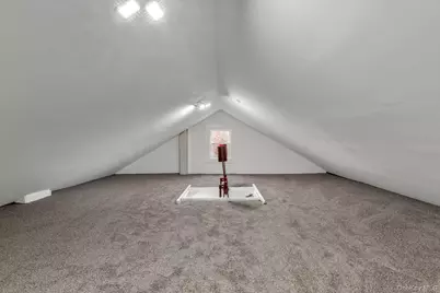 9342 204th Street, Hollis, NY 11423 - Photo 15